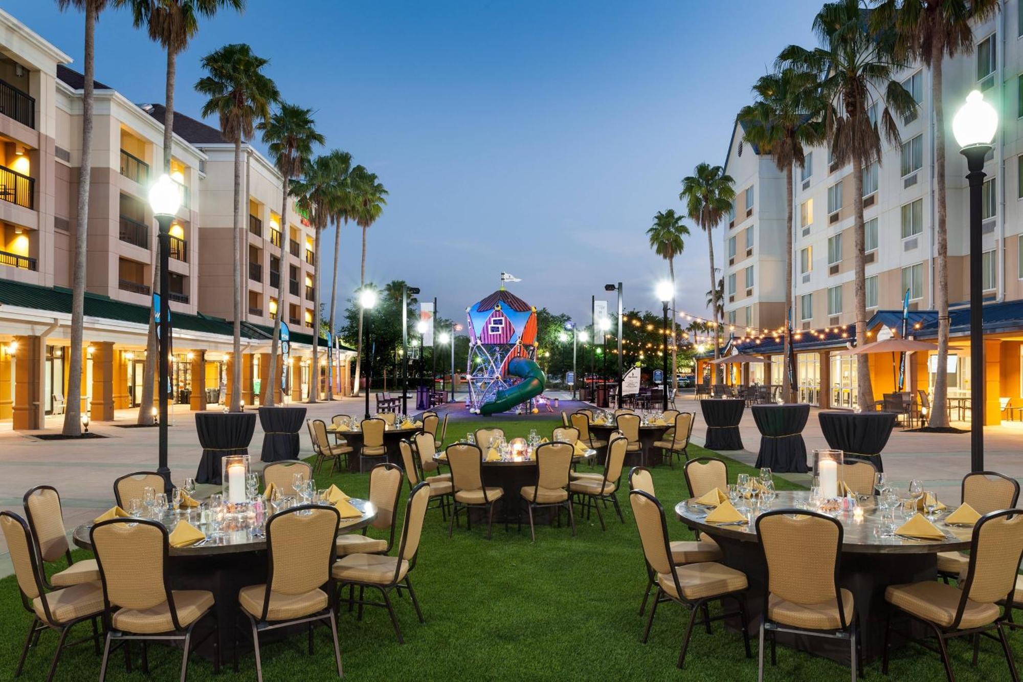 Courtyard By Marriott Orlando Lake Buena Vista In The Marriott Village Bagian luar foto