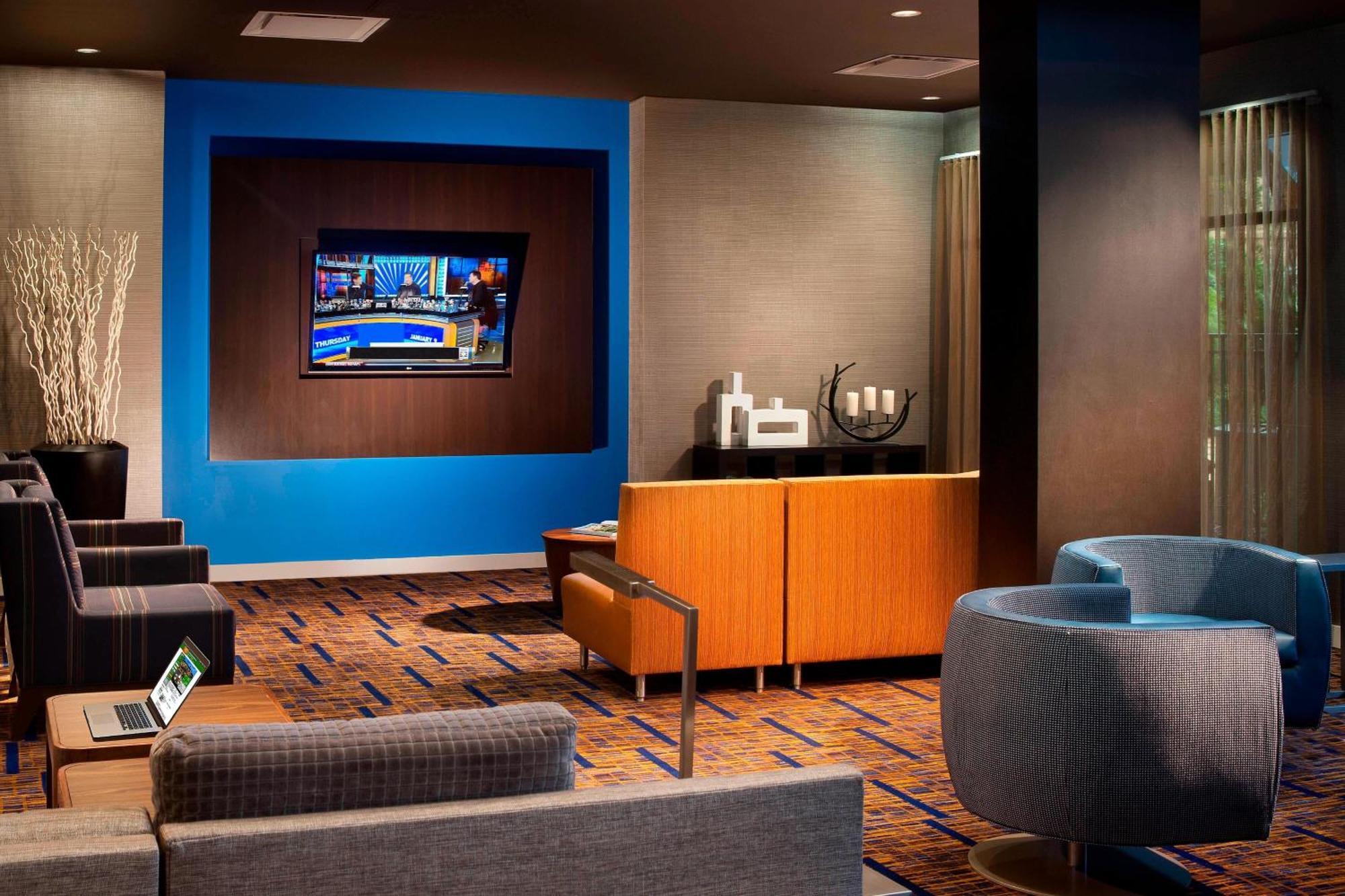 Courtyard By Marriott Orlando Lake Buena Vista In The Marriott Village Bagian luar foto